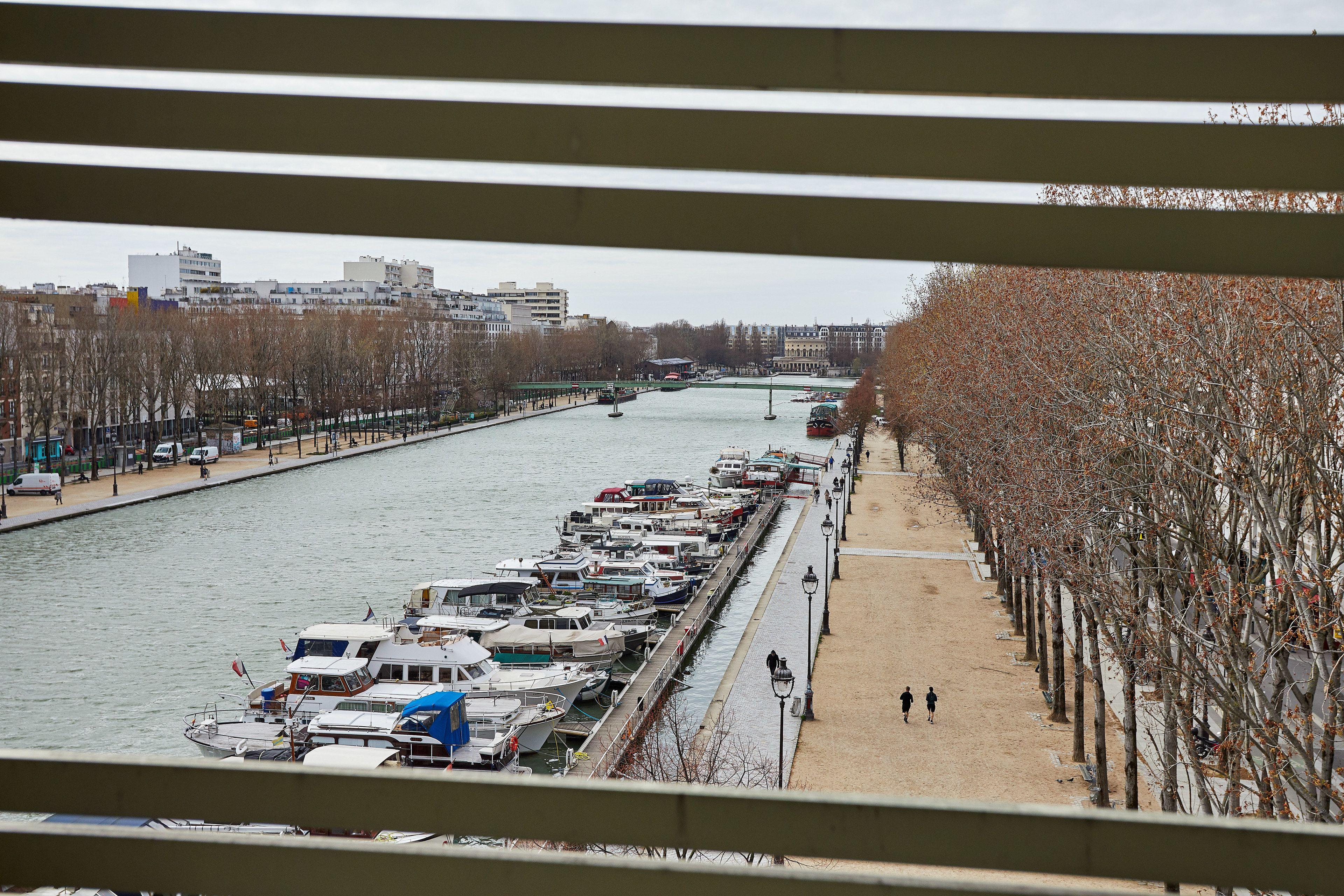 St Christopher's - Canal Hostel Paris
